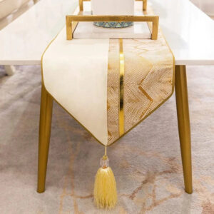 chemin de table crème doré