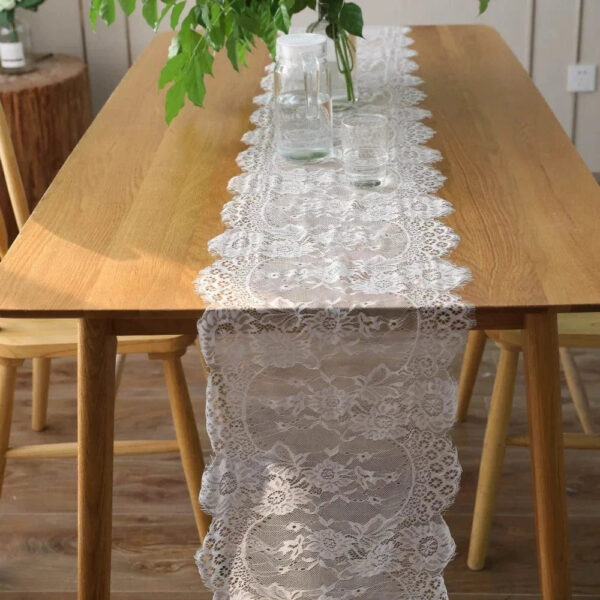 Chemin de Table Blanc Transparent en dentelle