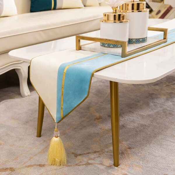 chemin de table bleu ciel