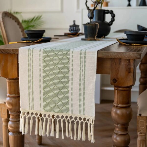 Chemin de table bohème vert et blanc