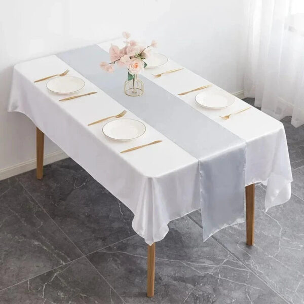 Chemin de table satin argenté