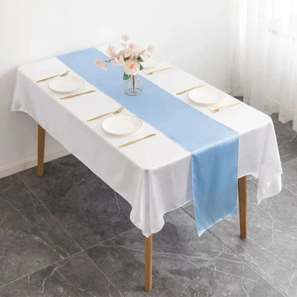 Deco-Chemin De Table en satin bleu clair