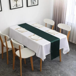 chemin de table en satin vert anglais