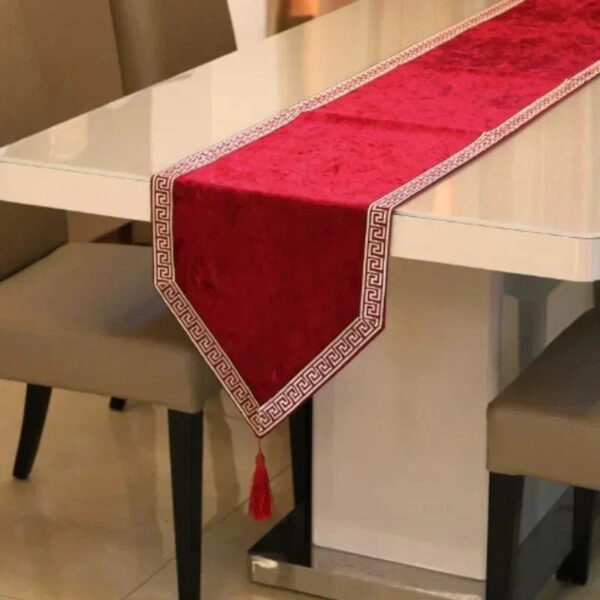Chemin de Table Rouge Luxe Velours