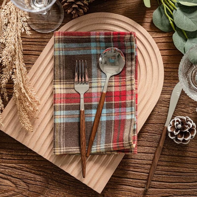 Serviette tartan vintage élégante